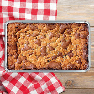 Large Foil Tray Lifestyle Image Baking